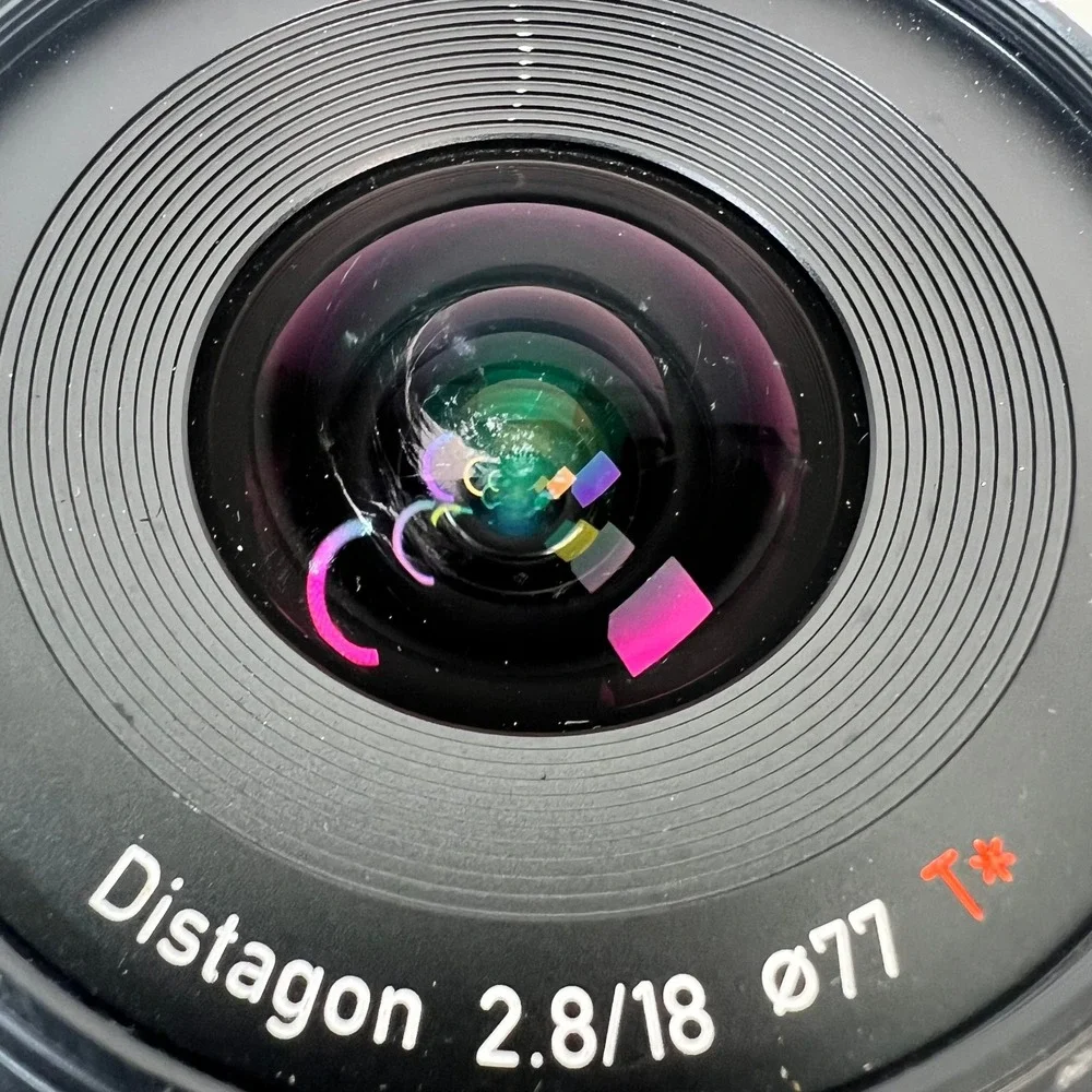 Zeiss Distagon 2.8/18 T* E mount Camera Lens 077mm‎